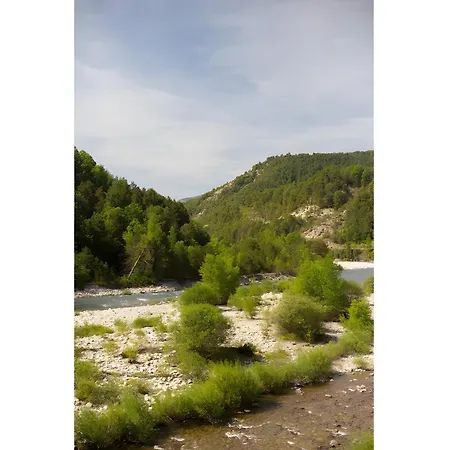 Nogal Aparthotel Hospital (Huesca)