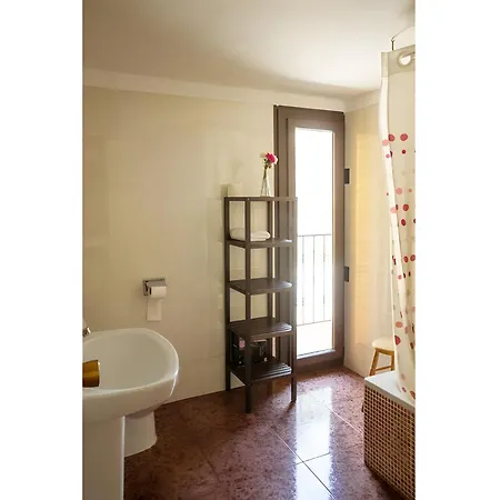 Nogal Aparthotel Hospital (Huesca)